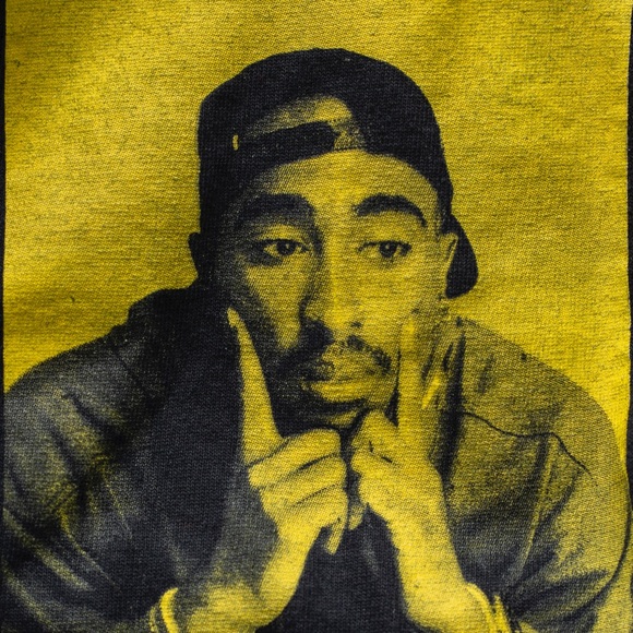 Tupac Shakur T-shirt - Picture 2 of 7